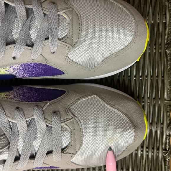 Nike Air Skylon 2 Men’s Size 9.5 Gray Volt Purple Retro Running Sneakers A01551- - Picture 11 of 14